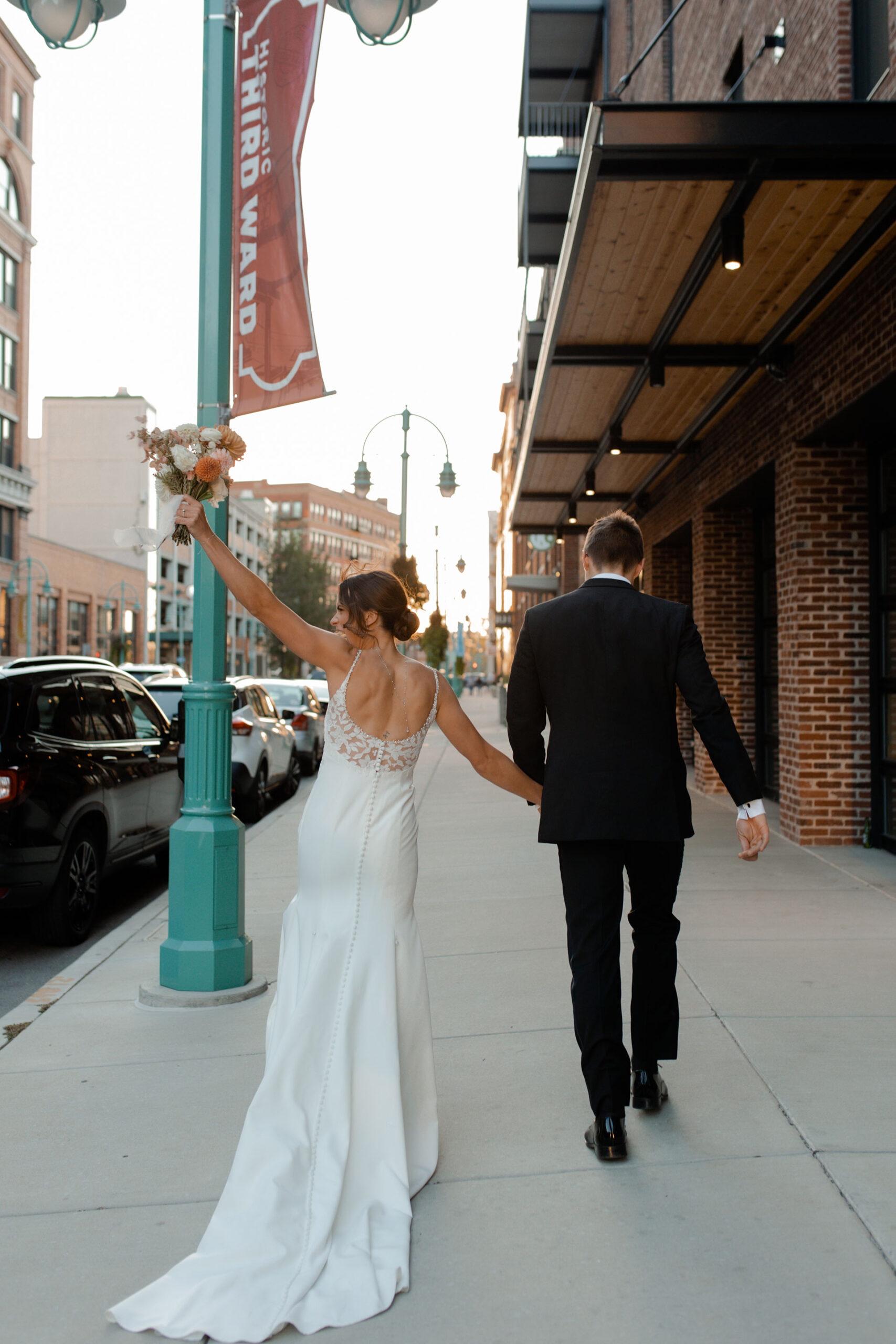 Downtown Milwaukee, trendy wedding with bright florals. Photographed by Claire Neville Photography.