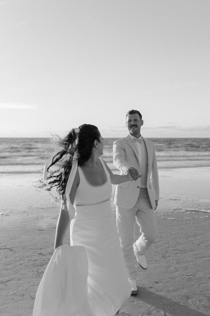 Modern Eclectic Beach wedding in clearwater Florida photographed by Claire Neville Photography