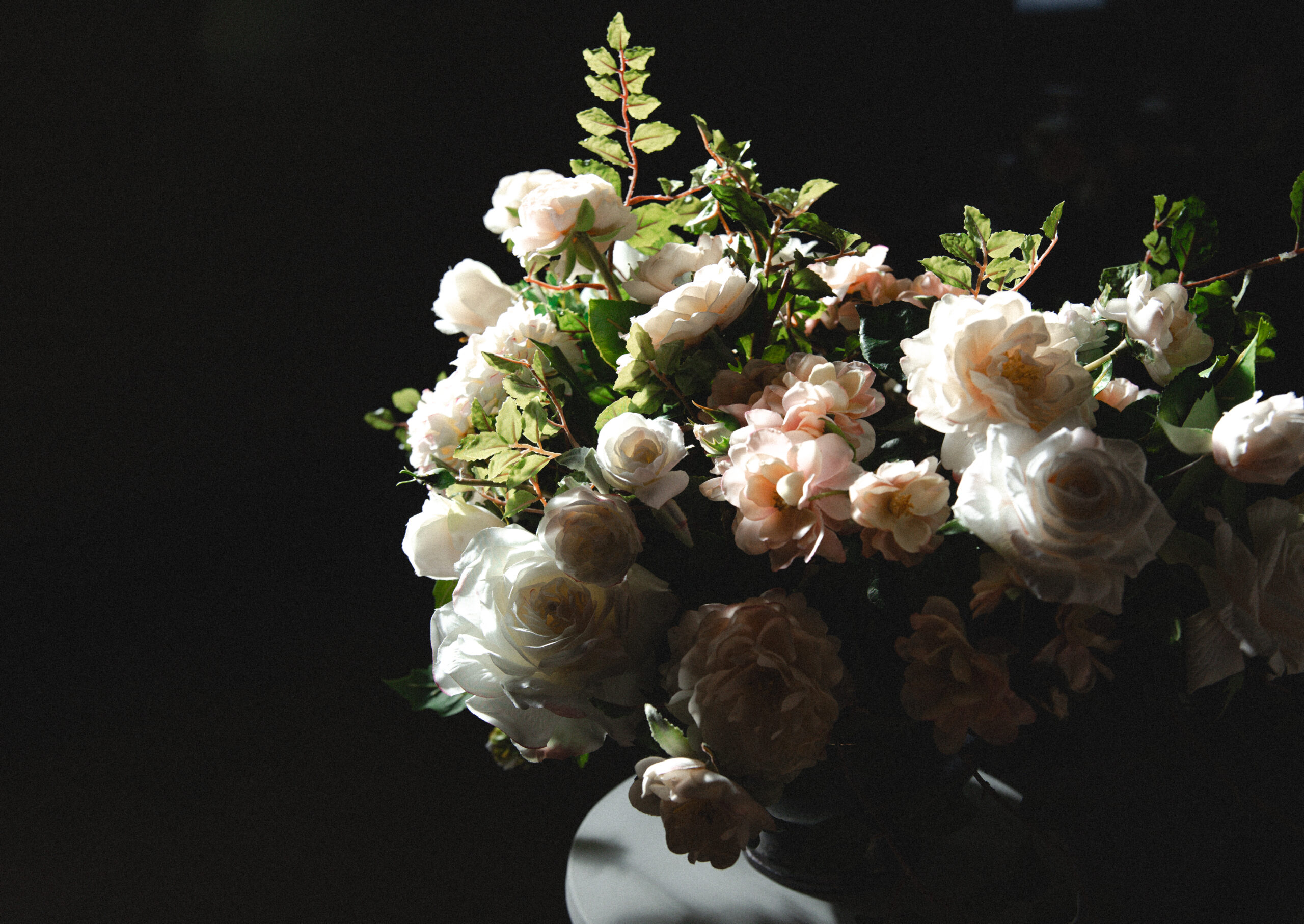 Flowers at the Firehouse Chicago wedding shot by Claire Neville Photography
